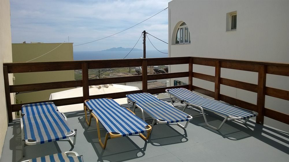 Anemomilos Suites Fira  Dış mekan fotoğraf
