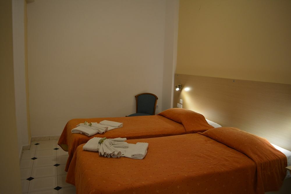 Anemomilos Suites Fira  Dış mekan fotoğraf