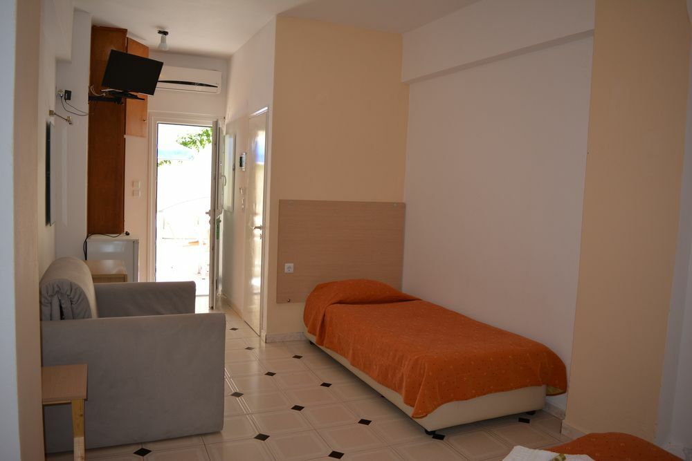 Anemomilos Suites Fira  Dış mekan fotoğraf